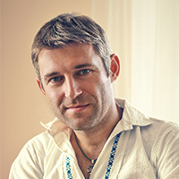 Славян Стоянов
