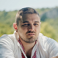 Явор Узунов